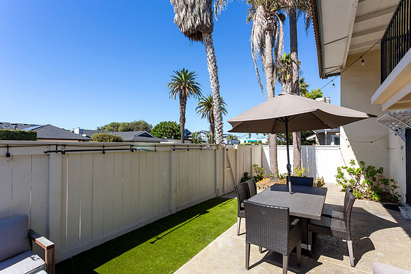 1817-19 Coast Blvd New Front 10