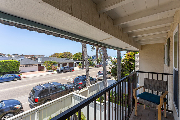 1819 Coast Blvd 21