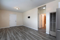 3238 Franklin Ave 08