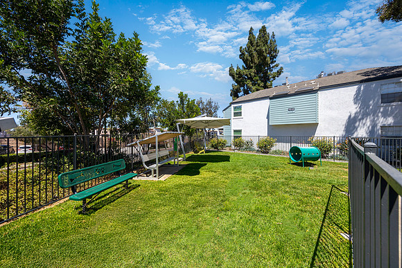 Scripps Landing Lower Property 09