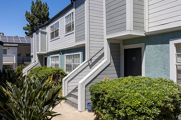 Scripps Landing Lower Property 08