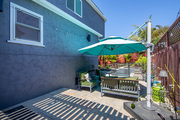 1911 Chalcedony St 30