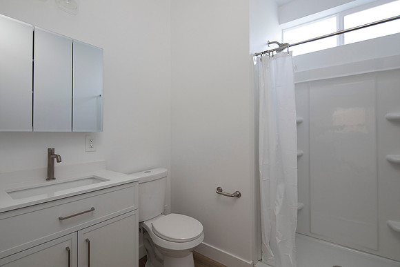 4228 Feather Ave #01 09