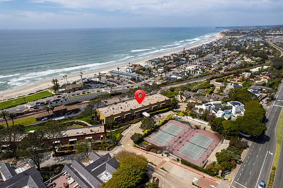 1562 Camino Del Mar 29