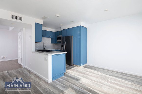 721 Camino Del Mar Unit A 10