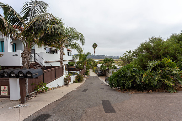 2590 San Elijo Ave 32