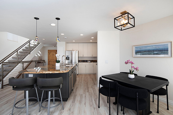2266 Manchester Ave 58