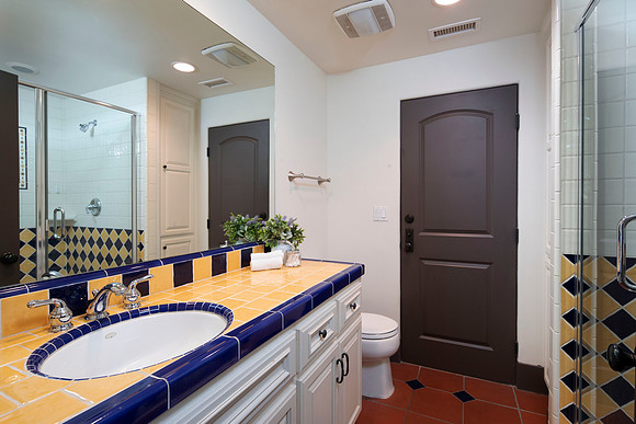 2590 San Elijo Ave 41