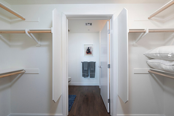 Boulevard North Park Model Unit 17