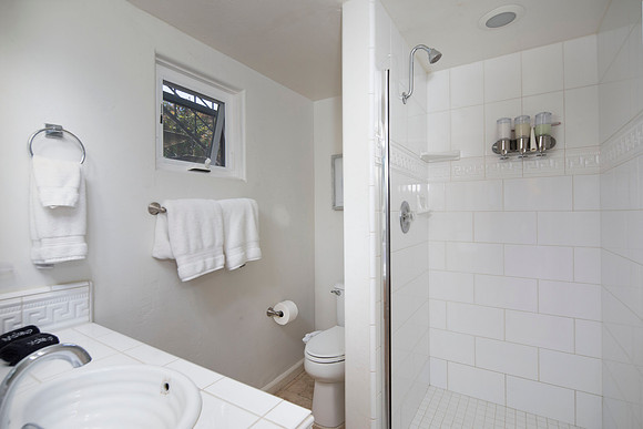 1817 Coast Blvd Lower Unit 20