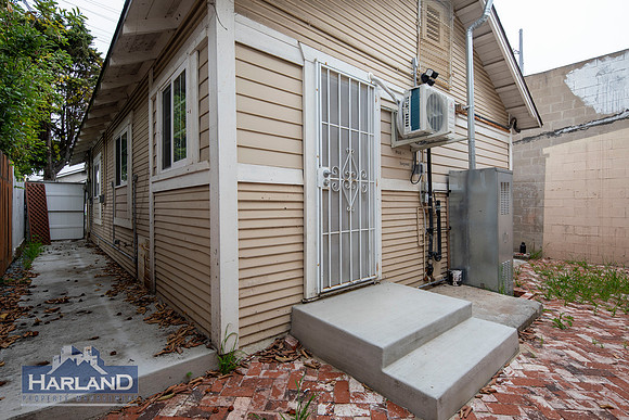 1032 South Evans St 14