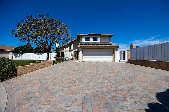 1693 Poesia Ct 01