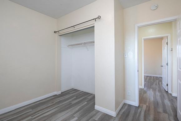 3238 Franklin Ave 10