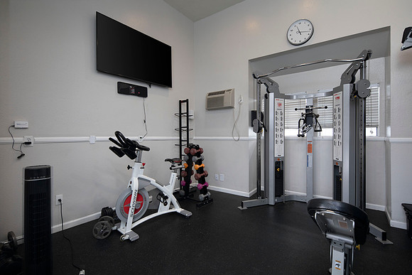 Scripps Landing Lower Gym 02