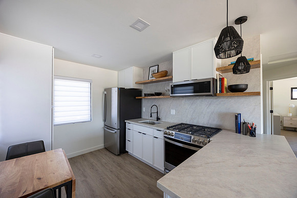 220 12th St 03