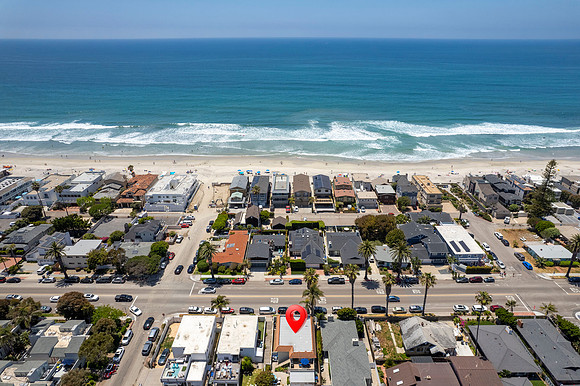 1817 Coast Blvd 09