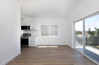 4228 Feather Ave #02 03