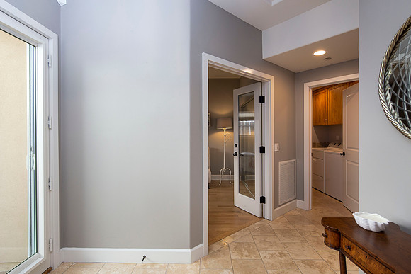 145 Third St 12
