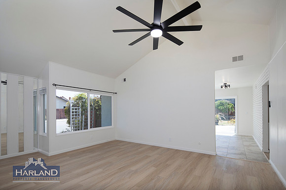 11191 Zapata Ave 03
