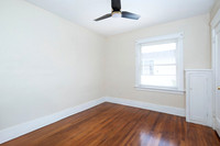 4421 Mississippi St 18