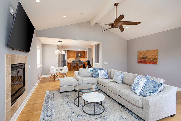 145 Third St 32
