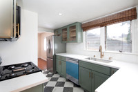 4421 Mississippi St 09