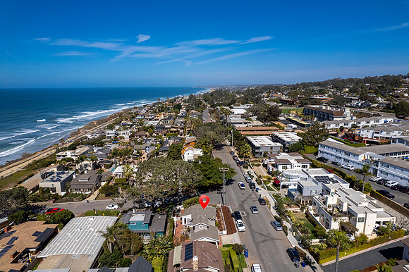 157 6th St Aerial 04