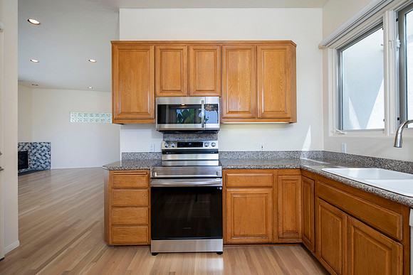 1763 Grand Ave 39