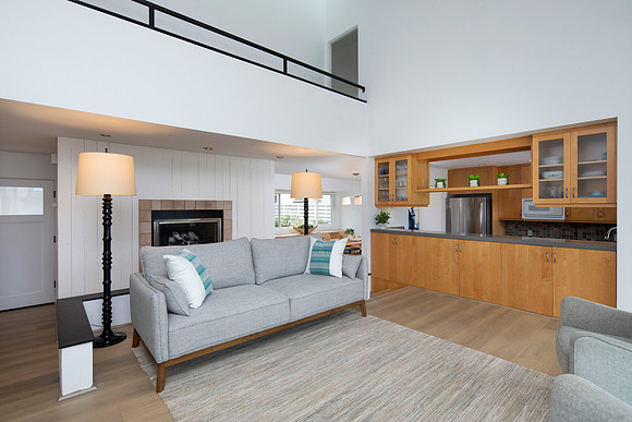 2617 Camino Del Mar June24 03