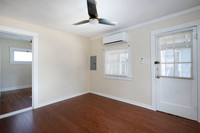 4421 Mississippi St 12