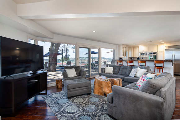 2165 Balboa Ave 09