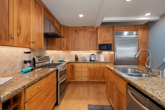 145 Third St 24