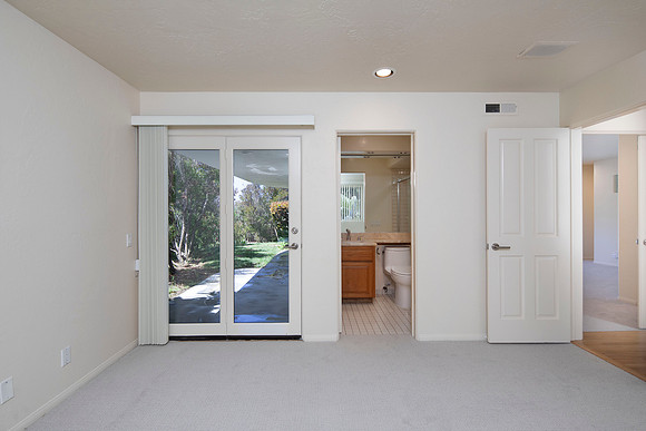 1763 Grand Ave 26