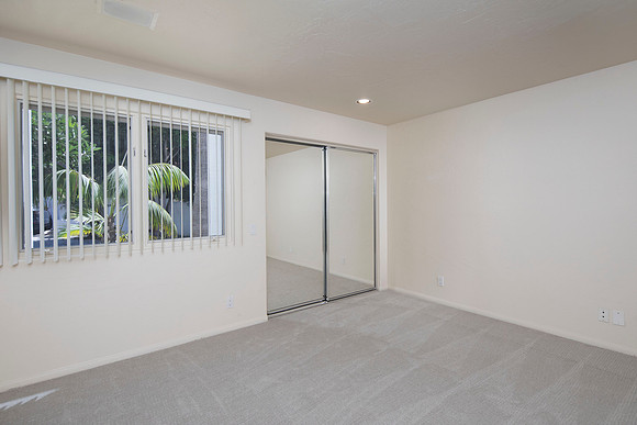 1763 Grand Ave 25
