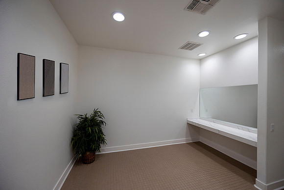Evening Creek Spa 01