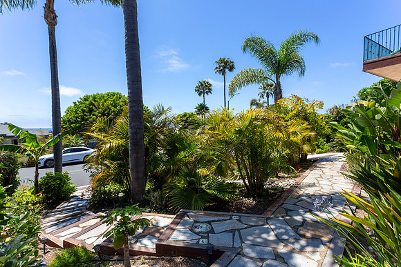 738 Barbara Ave 06